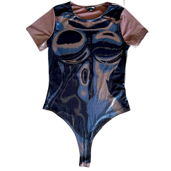 NWOT Glowing Different Short Sleeve Bodysuit in Bronze Size Medium - Picture 5 of 8